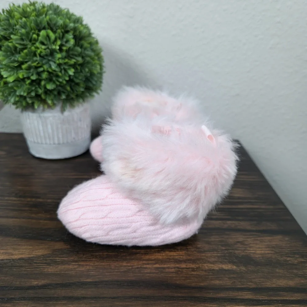 Stepping Stones Baby Girl‎ Pink Cable Knit Fur Trim Booties Newborn 0-6 m